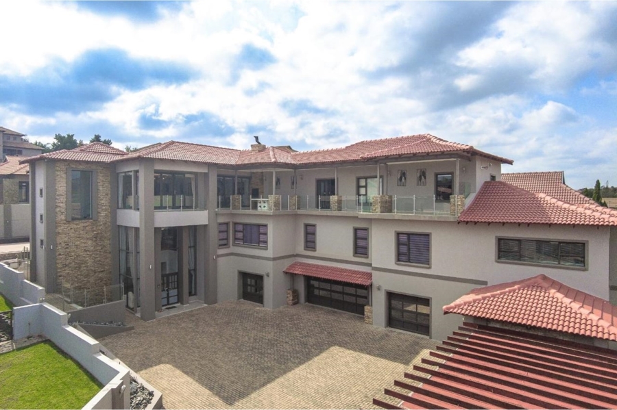 6 Bedroom Property for Sale in Birdwood Estate North West